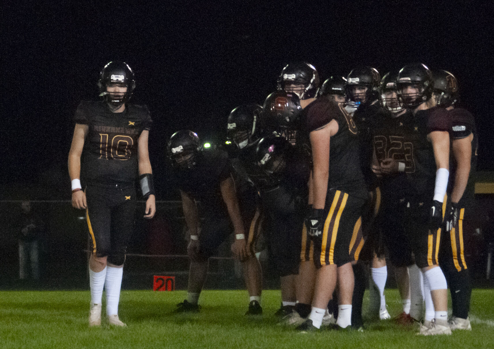 Molalla eliminates Riverhawks from playoff contention